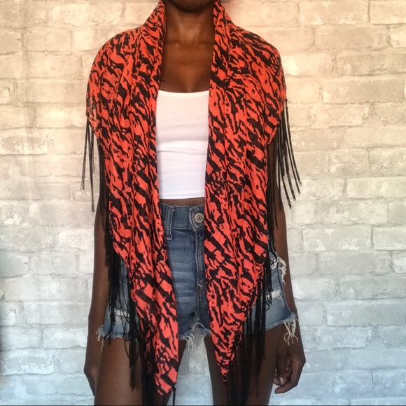EXPRESS | Zebra print multi-Wearable scarf - Picture 2 of 8